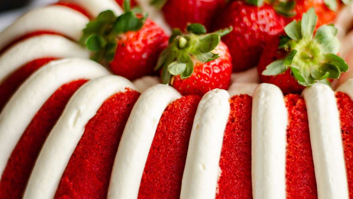 Cake Decorating
